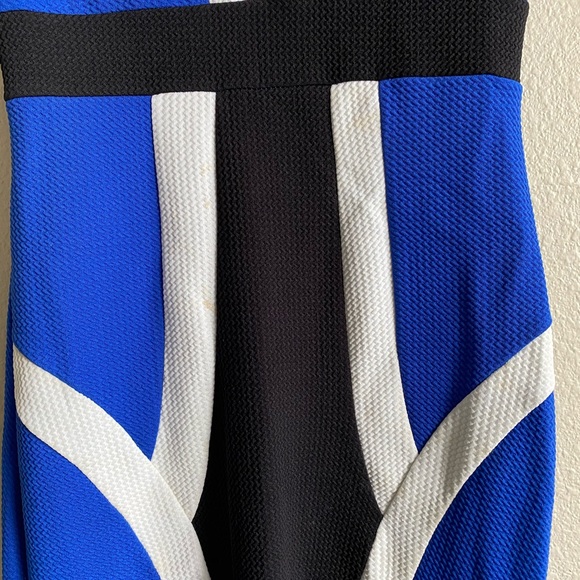 BodyCon Dress! - Picture 2 of 14